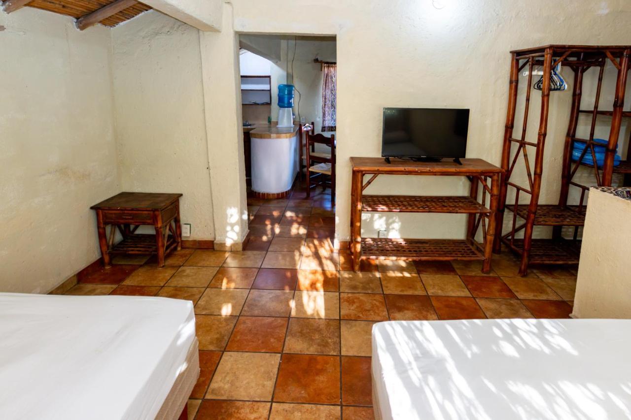 Casa Mexica Bungalows Сиуатанехо Экстерьер фото