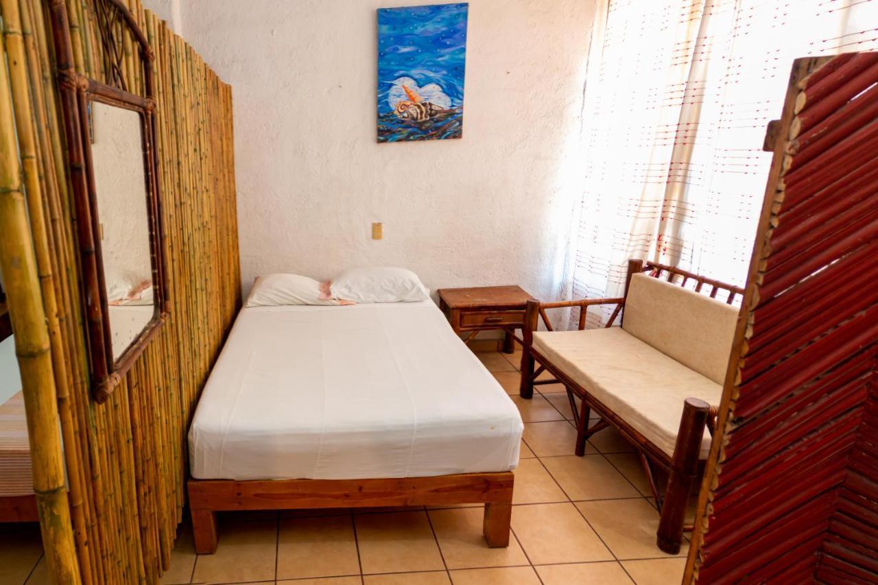 Casa Mexica Bungalows Сиуатанехо Экстерьер фото
