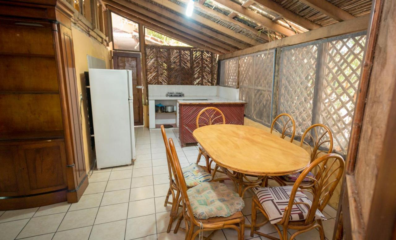 Casa Mexica Bungalows Сиуатанехо Экстерьер фото