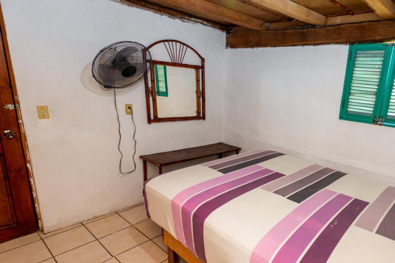 Casa Mexica Bungalows Сиуатанехо Экстерьер фото