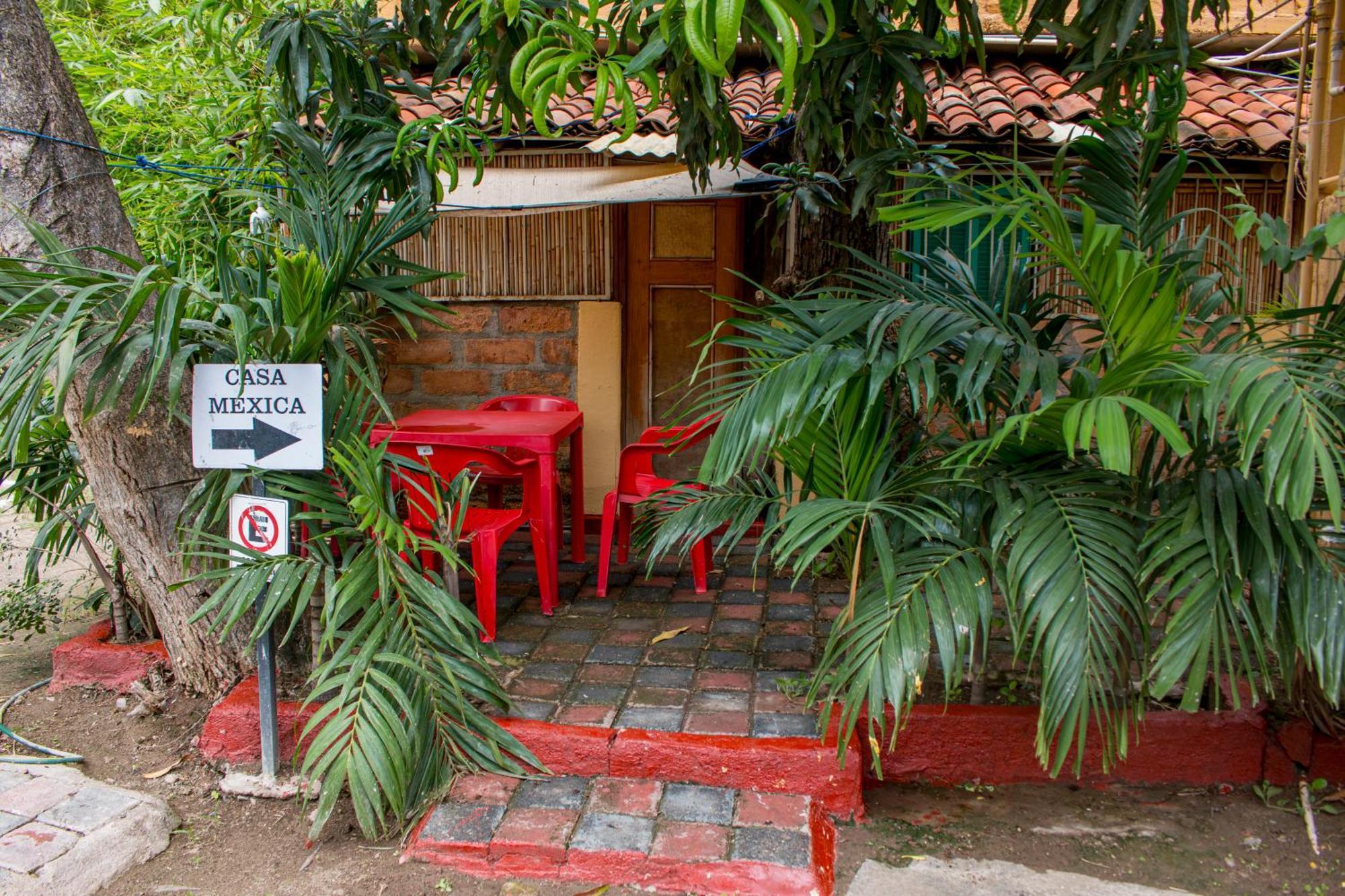 Casa Mexica Bungalows Сиуатанехо Экстерьер фото